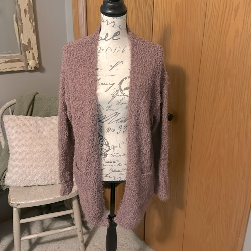 Never worn cozy boutique dusty rose cardigan